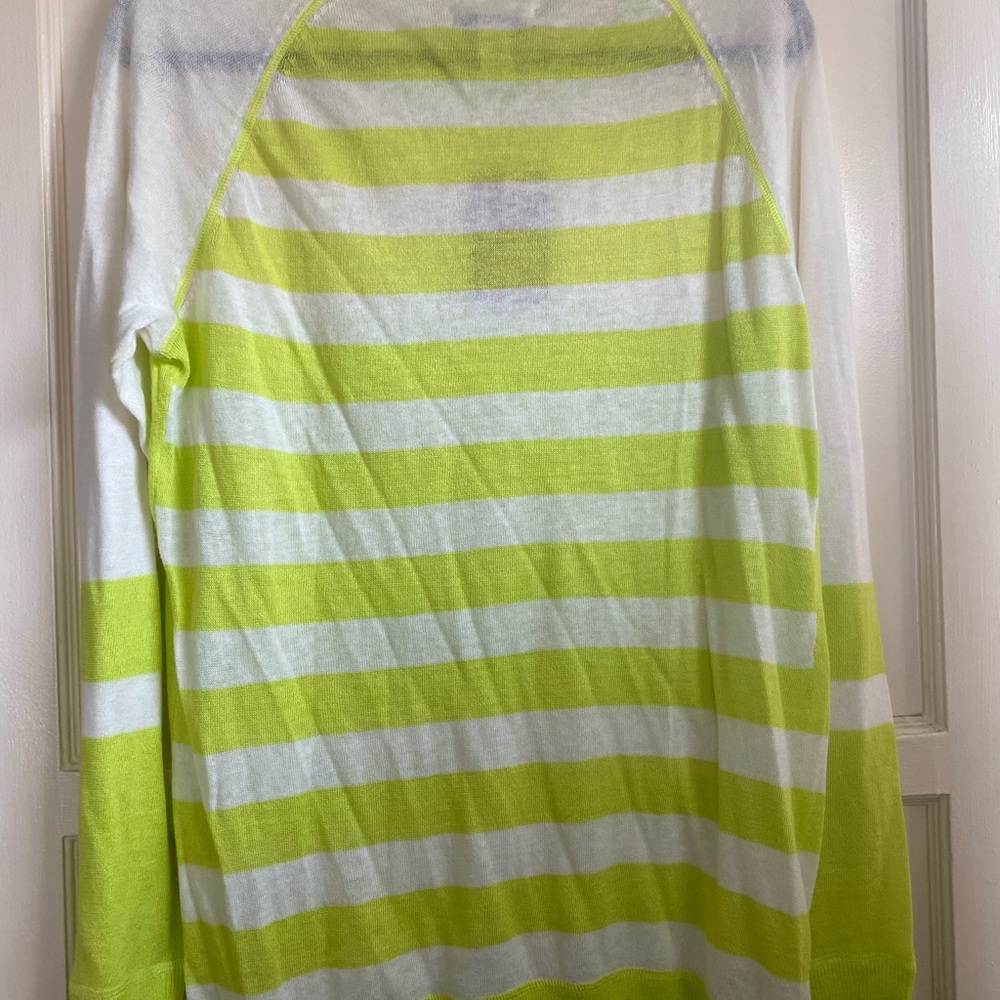 Sweater - Picture 2 of 3